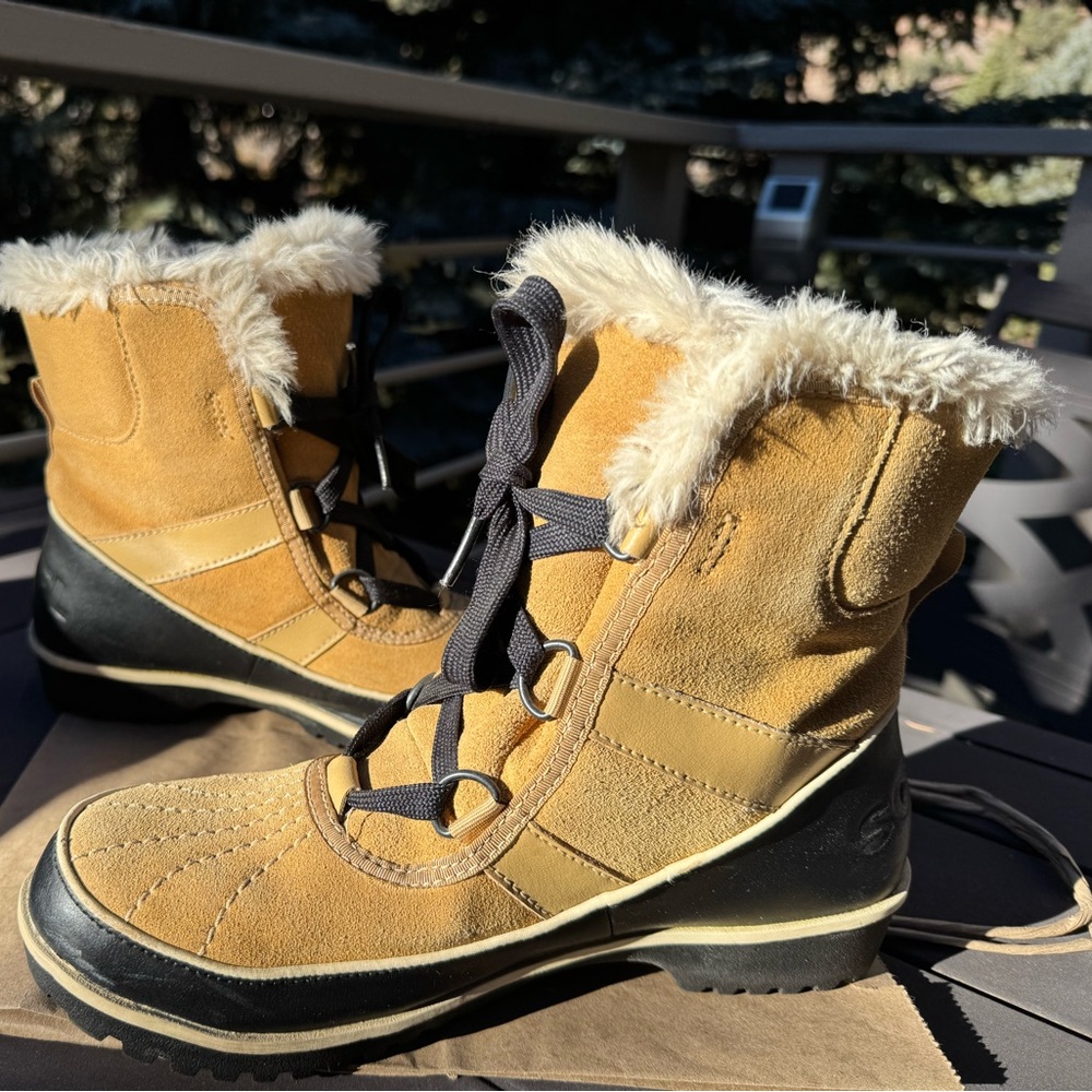 Sorel Tivoli II Suede Lace-Up Ankle Boots, Sz 7.5 - Picture 5 of 9